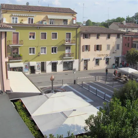 Aly D'angelo Torre - Immobiliare Azzurra Bardolino