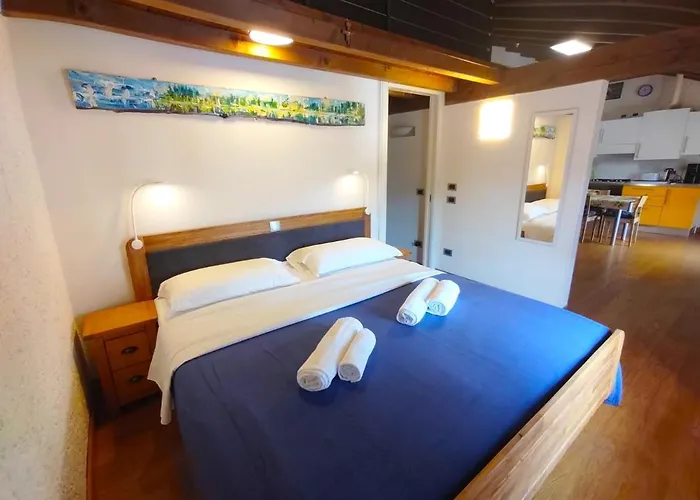 Aly D'angelo Torre - Immobiliare Azzurra Apartament *