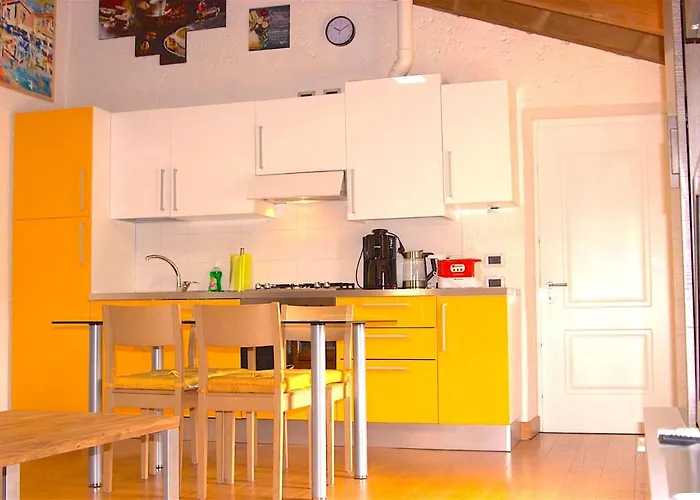 Aly D'angelo Torre - Immobiliare Azzurra Lägenhet